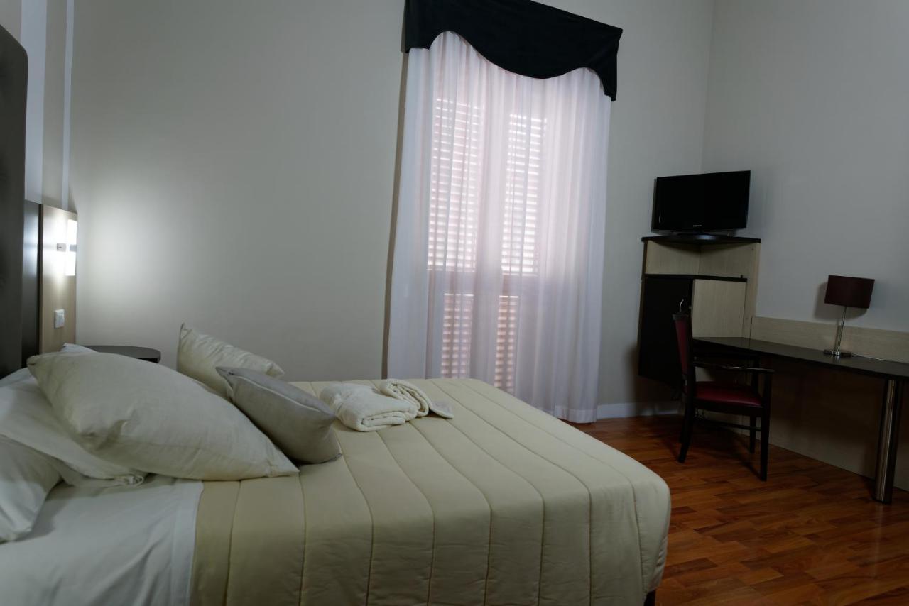 Hotel Sant'Elia Messina Exteriör bild